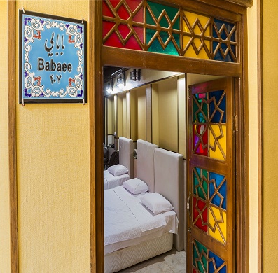مجموعه هتل های سنتی نیایش نزدیک به مکان های تاریخی با سونا وجکوزی